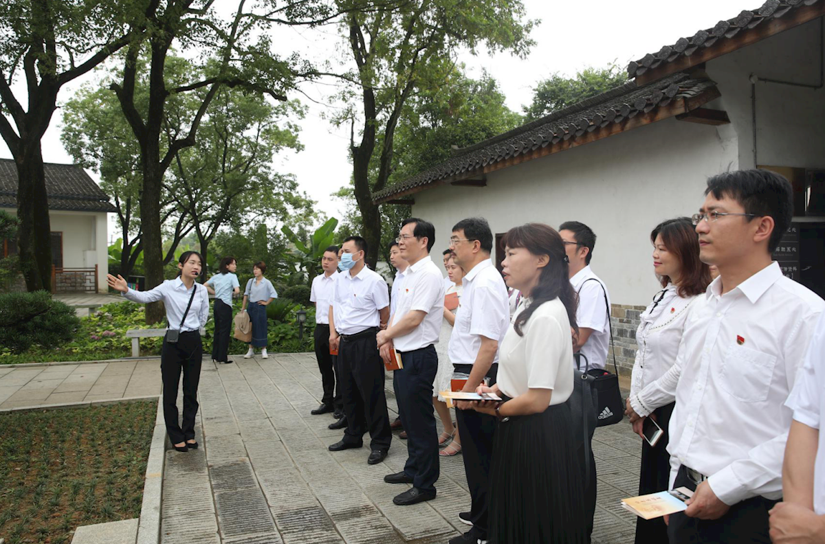 77dc87a12e2d4258bda98e11925466bc.png 77dc87a12e2d4258bda98e11925466bc.png