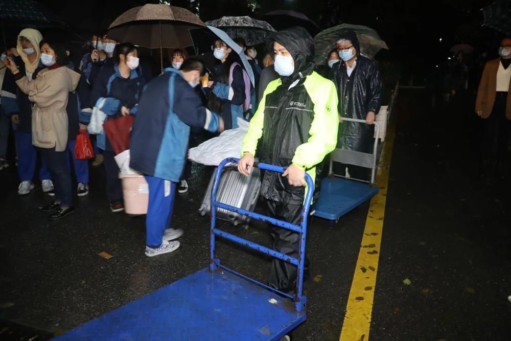 c6c28550eb83497584b3c1212c8ea440.jpg c6c28550eb83497584b3c1212c8ea440.jpg